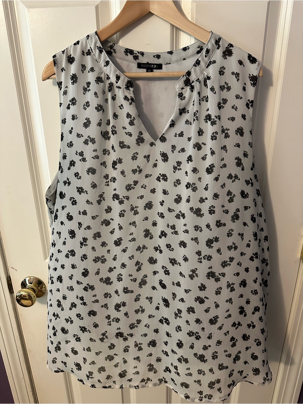 Papermoon Black & White Floral V-Neck Sleeveless Camisole